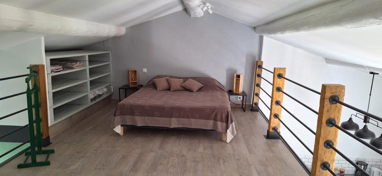 モントゥーLoft En Duplex Au Mas De La Restanqueアパートメント エクステリア 写真
