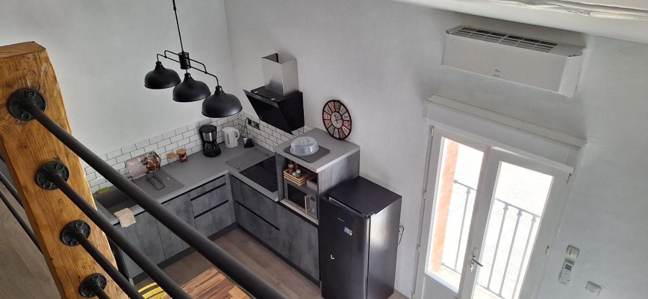 モントゥーLoft En Duplex Au Mas De La Restanqueアパートメント エクステリア 写真
