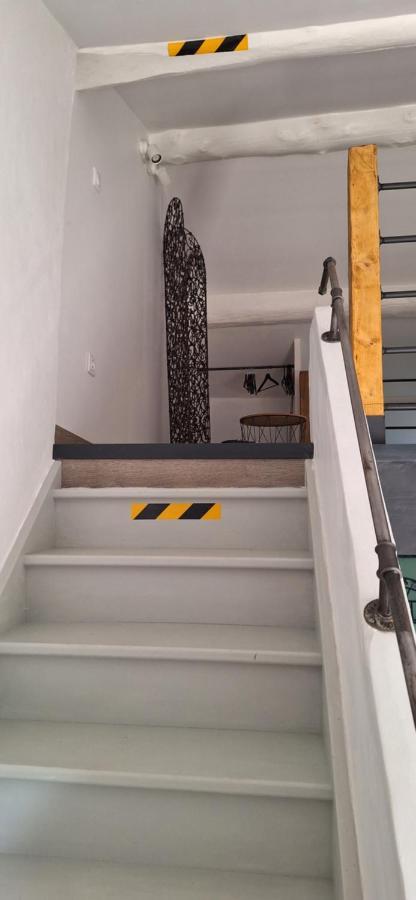 モントゥーLoft En Duplex Au Mas De La Restanqueアパートメント エクステリア 写真